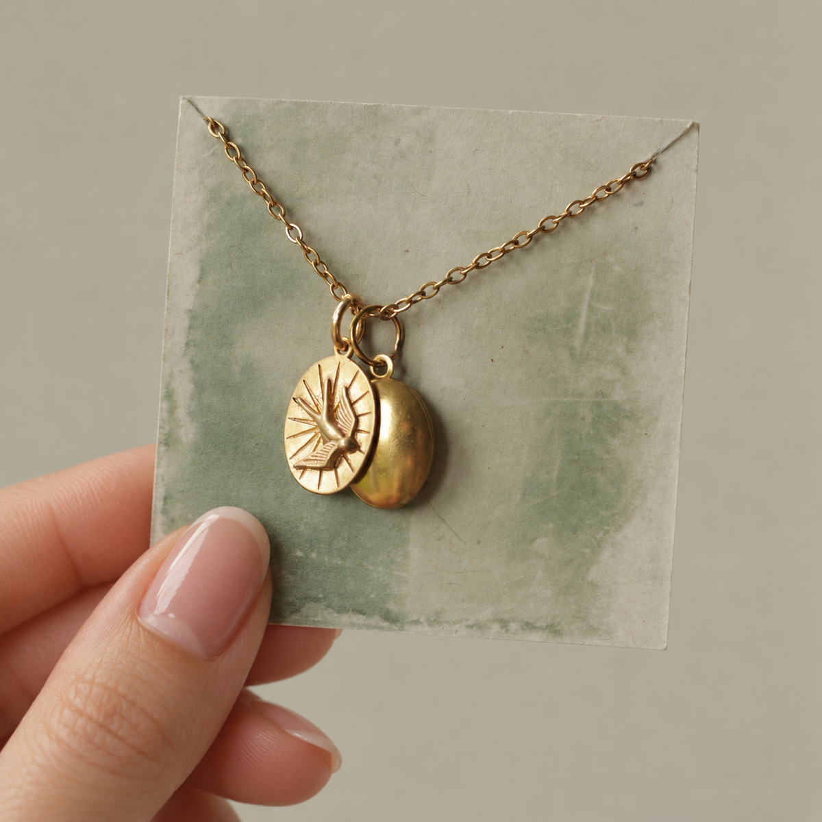 Bird Medallion Charm Locket