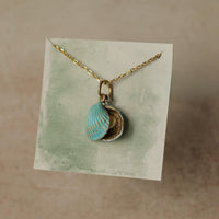 Seashell Oyster Pearl Necklace