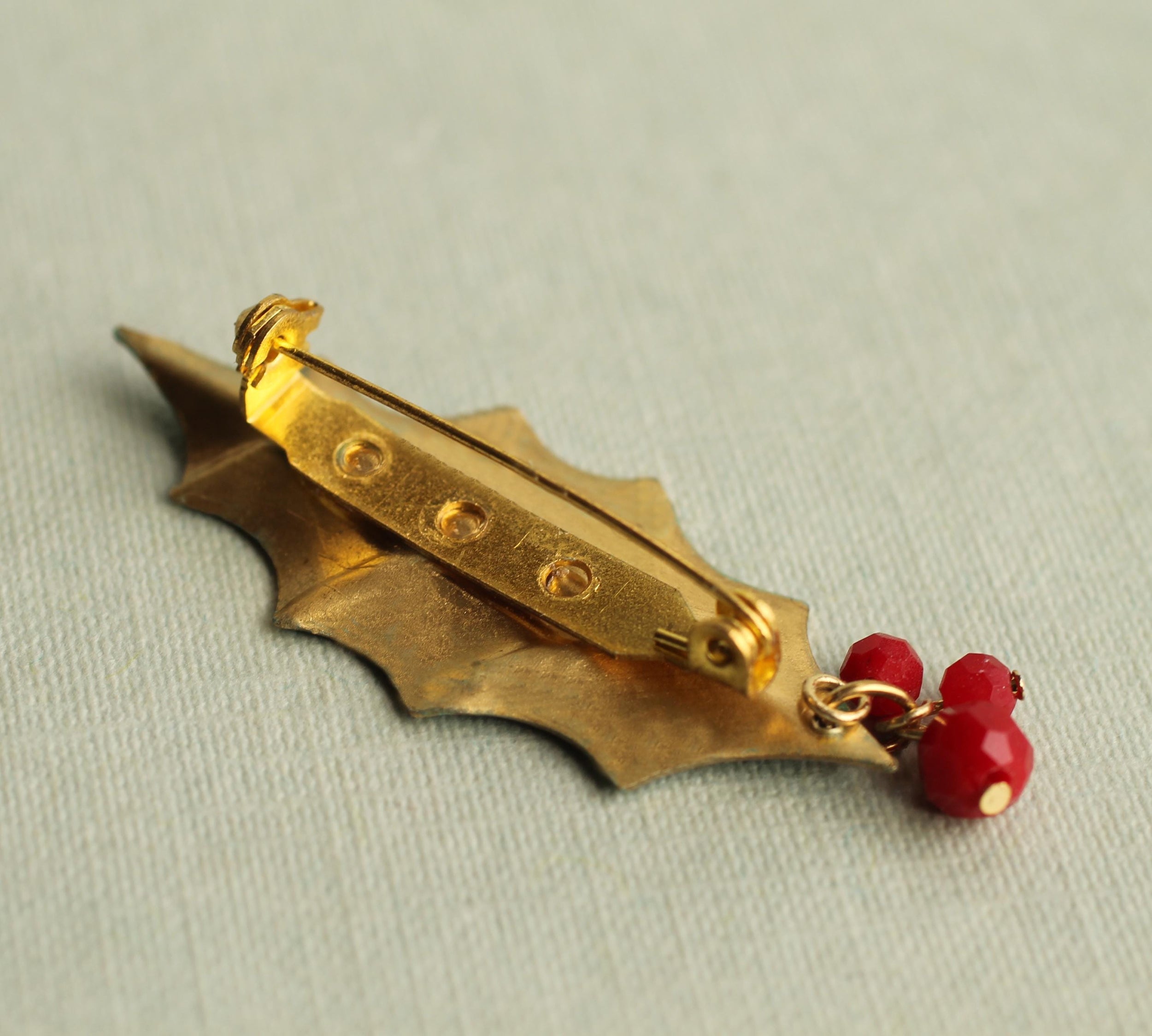 Holly Leaf Brooch