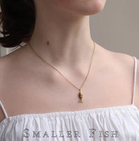 Vintage Articulated Moving Gold Fish Necklace - Necklaces