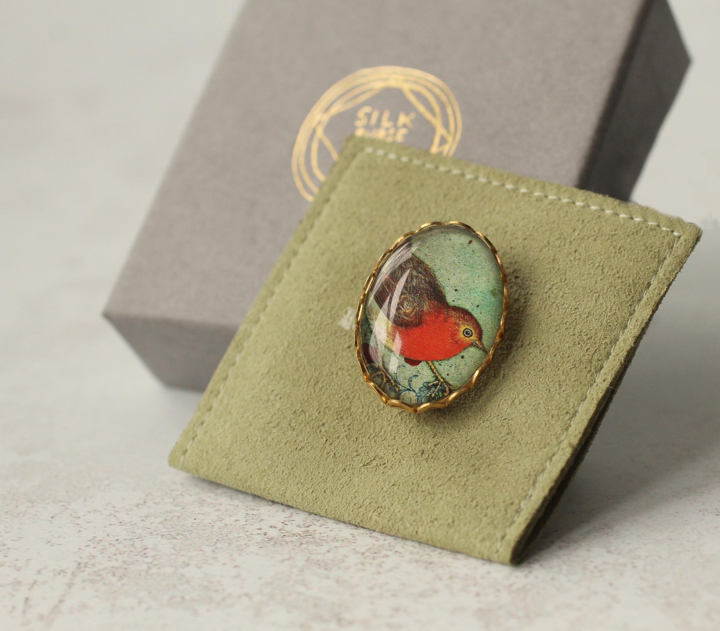 Light Robin Bird Brooch