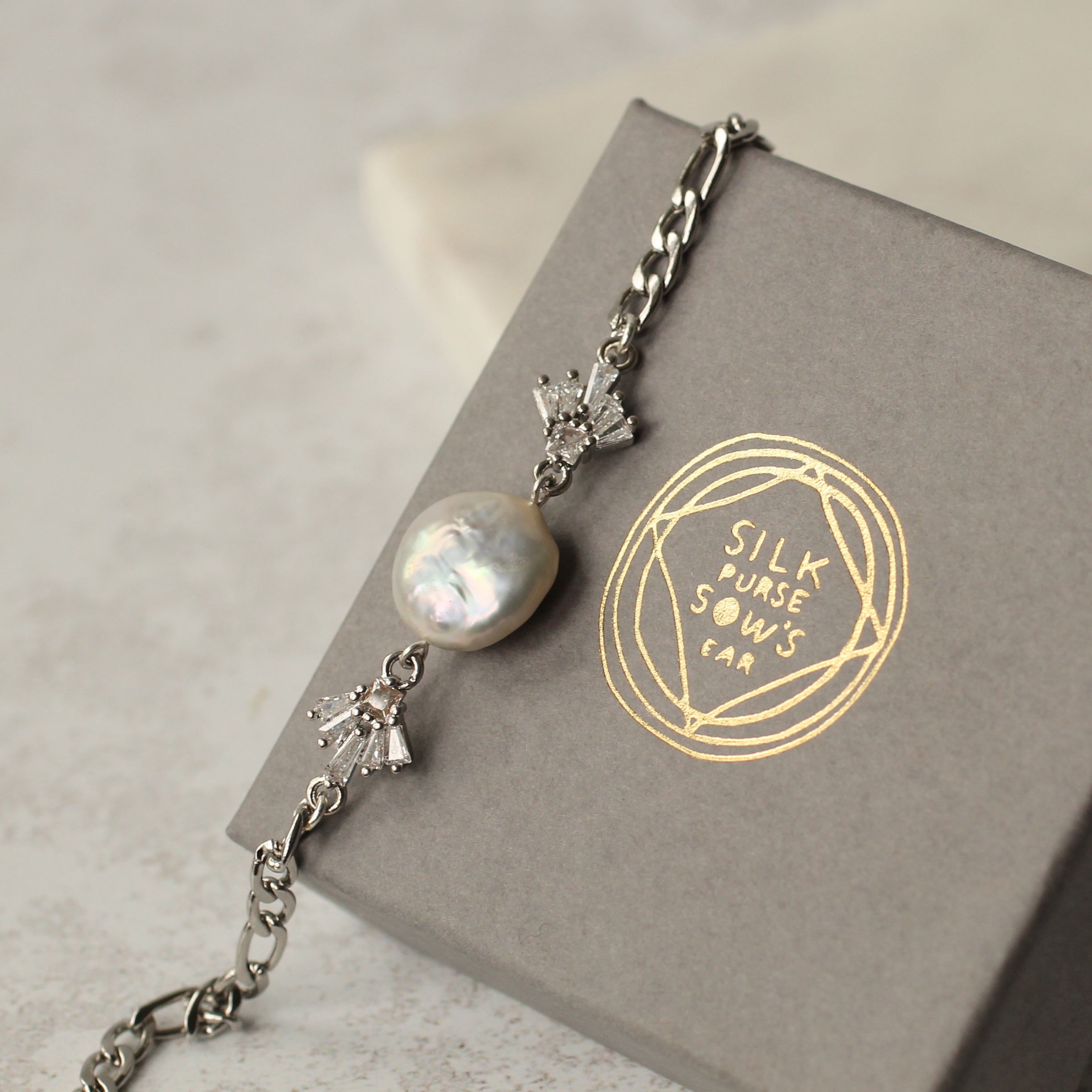 Art Deco Harlequin Pearl Bracelet