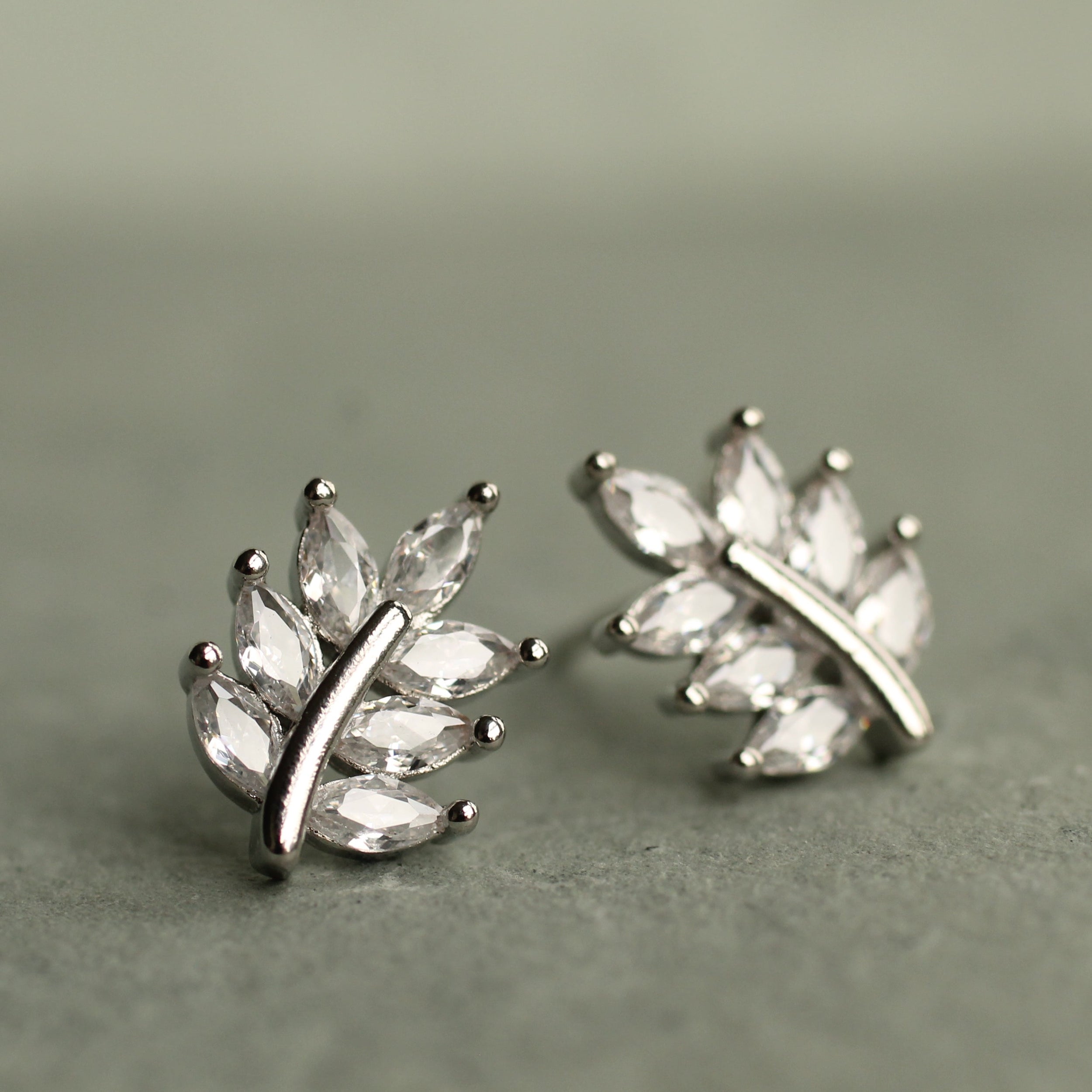 Silver Vintage Leaf Earrings