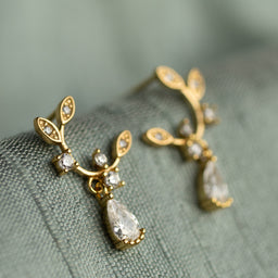 Thorn Gold Stud Earrings