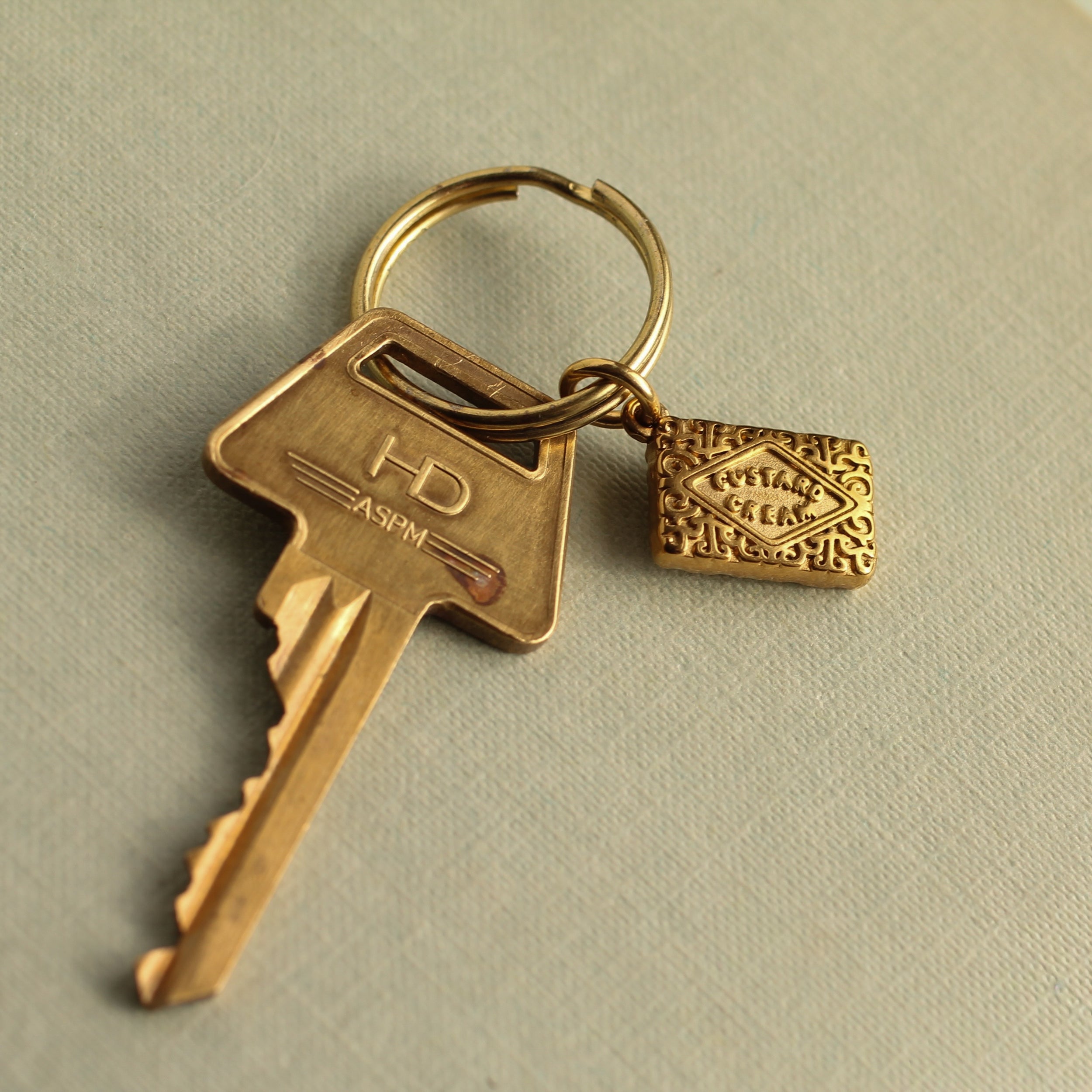 Custard Cream Biscuit Keyring