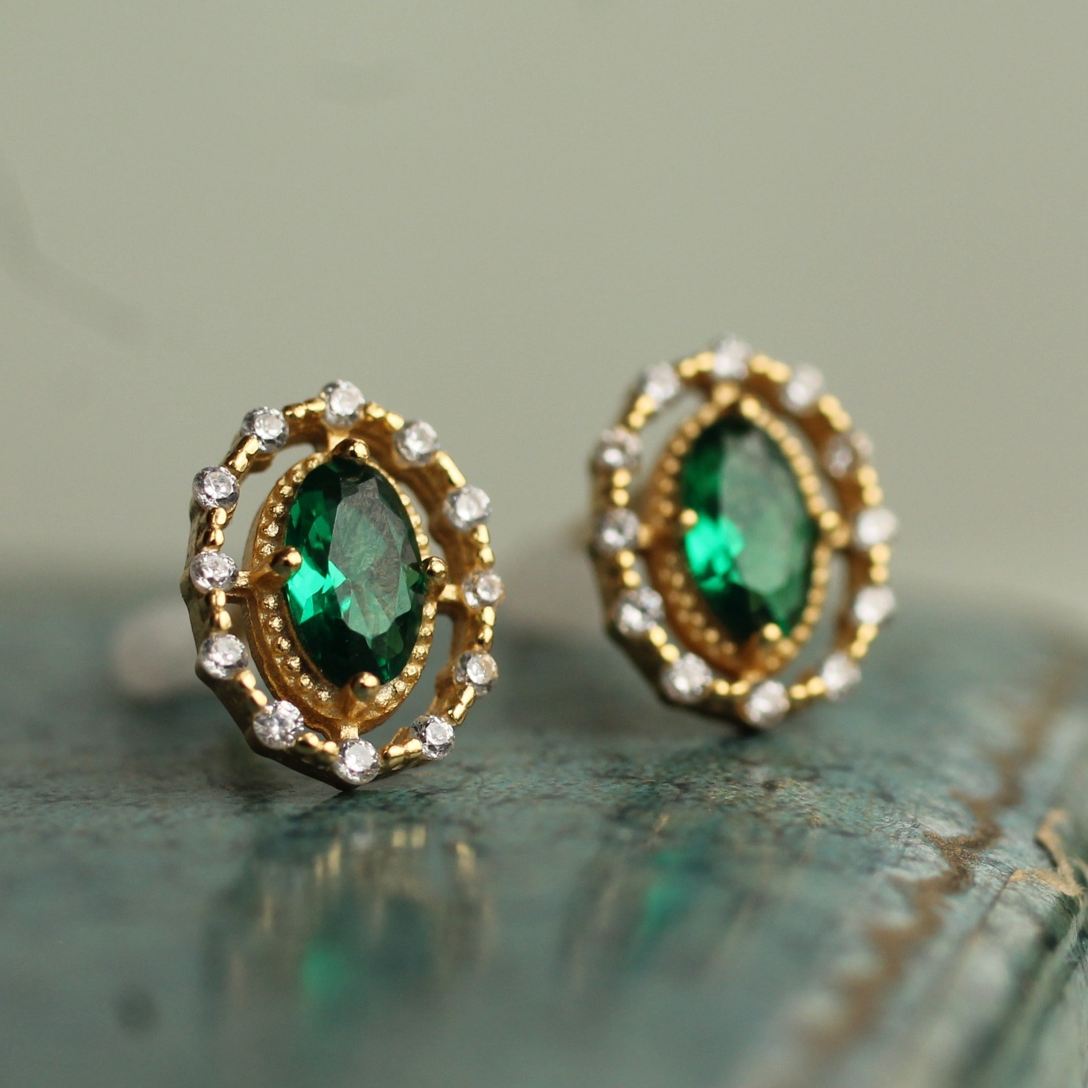 Emerald Oval Antique Stud Earrings