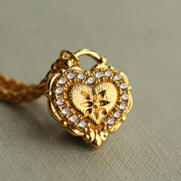 Heirloom Heart Pendant Necklace