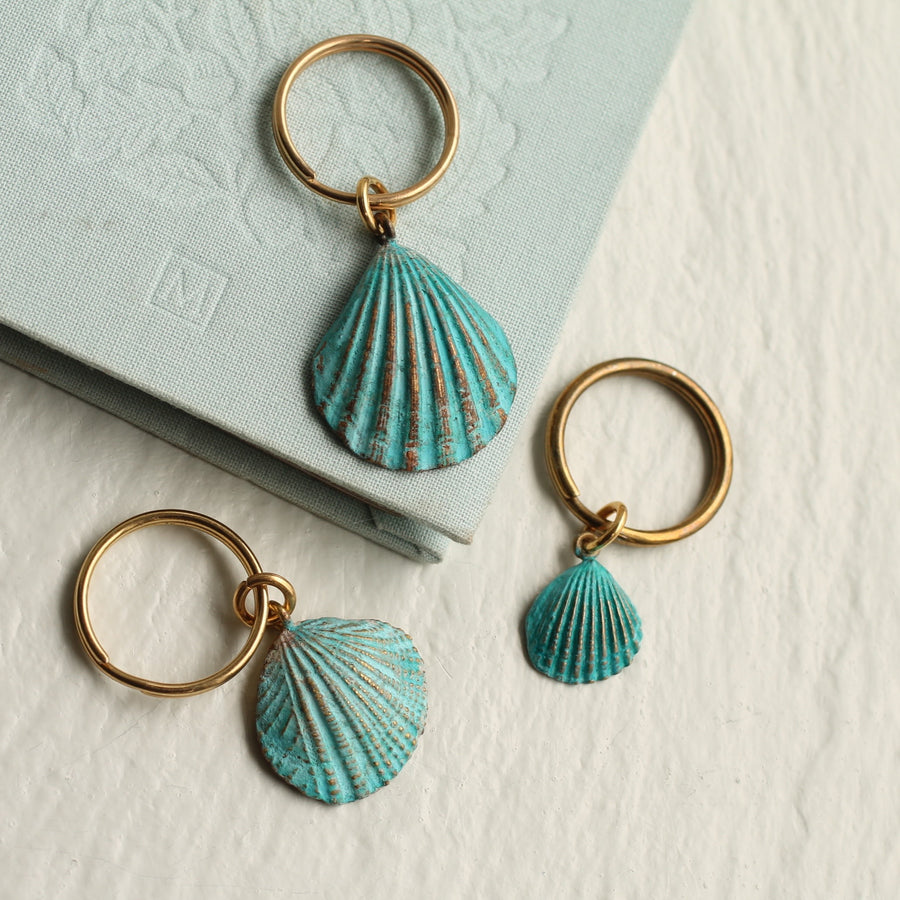 Turquoise Seashell and Pearl Keyring