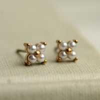 Gold Clover Pearl Studs