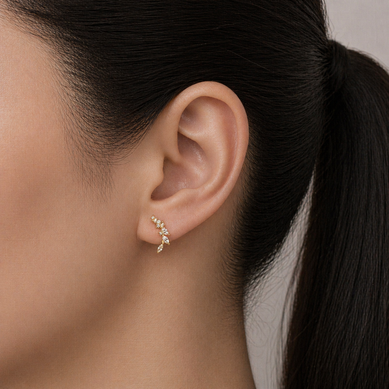 Laurel Wreath Leaf Stud Earrings