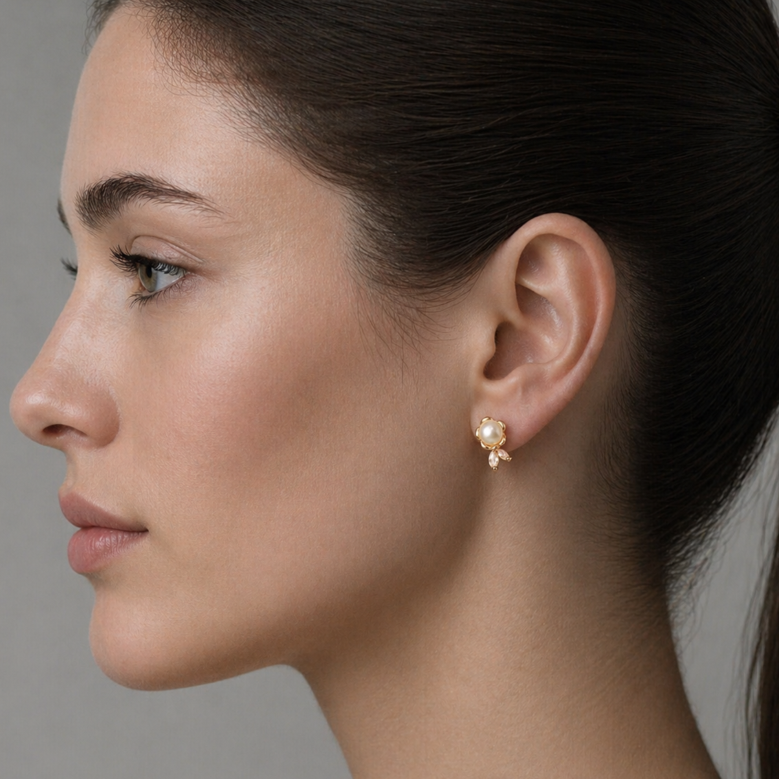 Pearl Marigold Stud Earrings