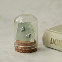 Silver Clover Pearl Studs