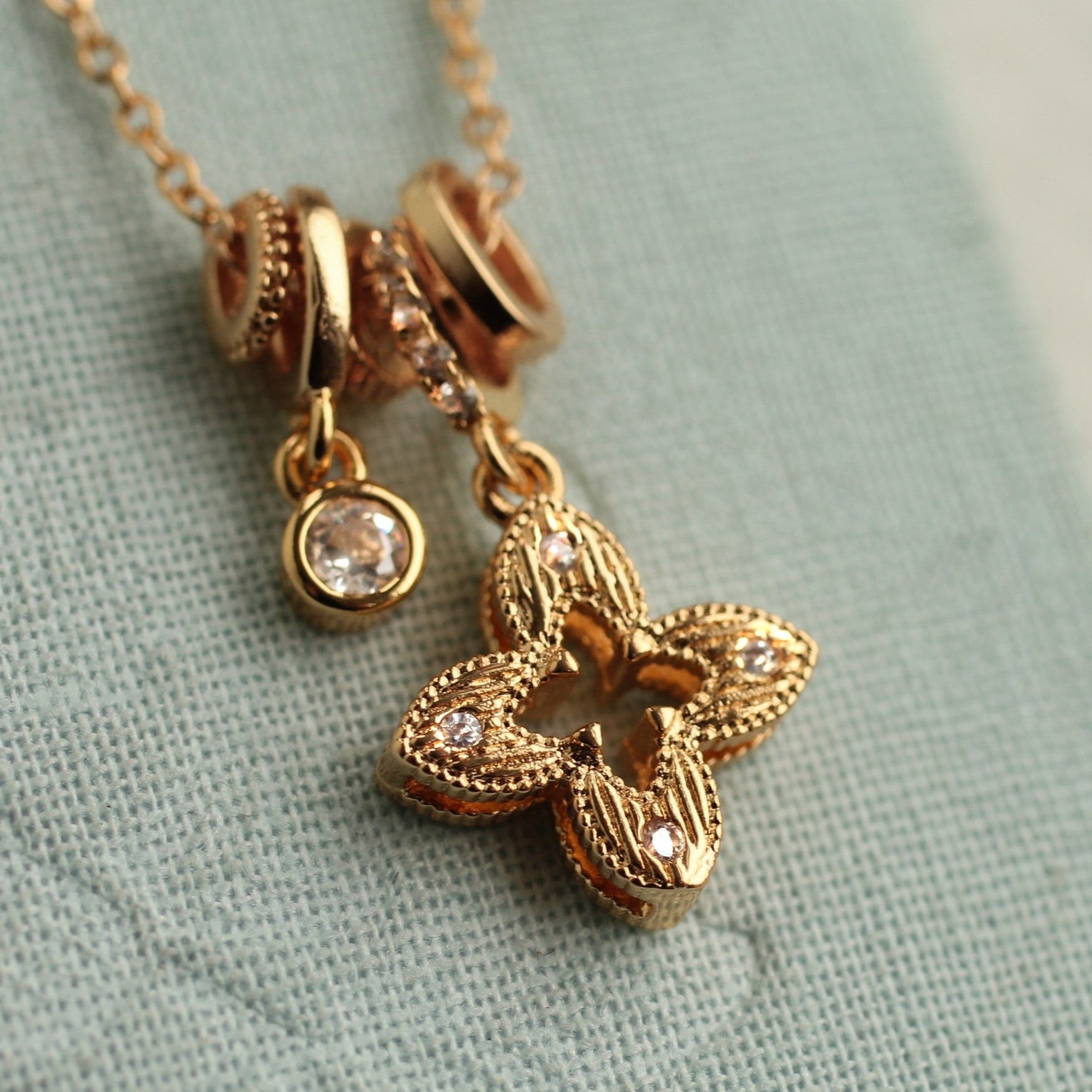 Clover Good Luck Charm Necklace