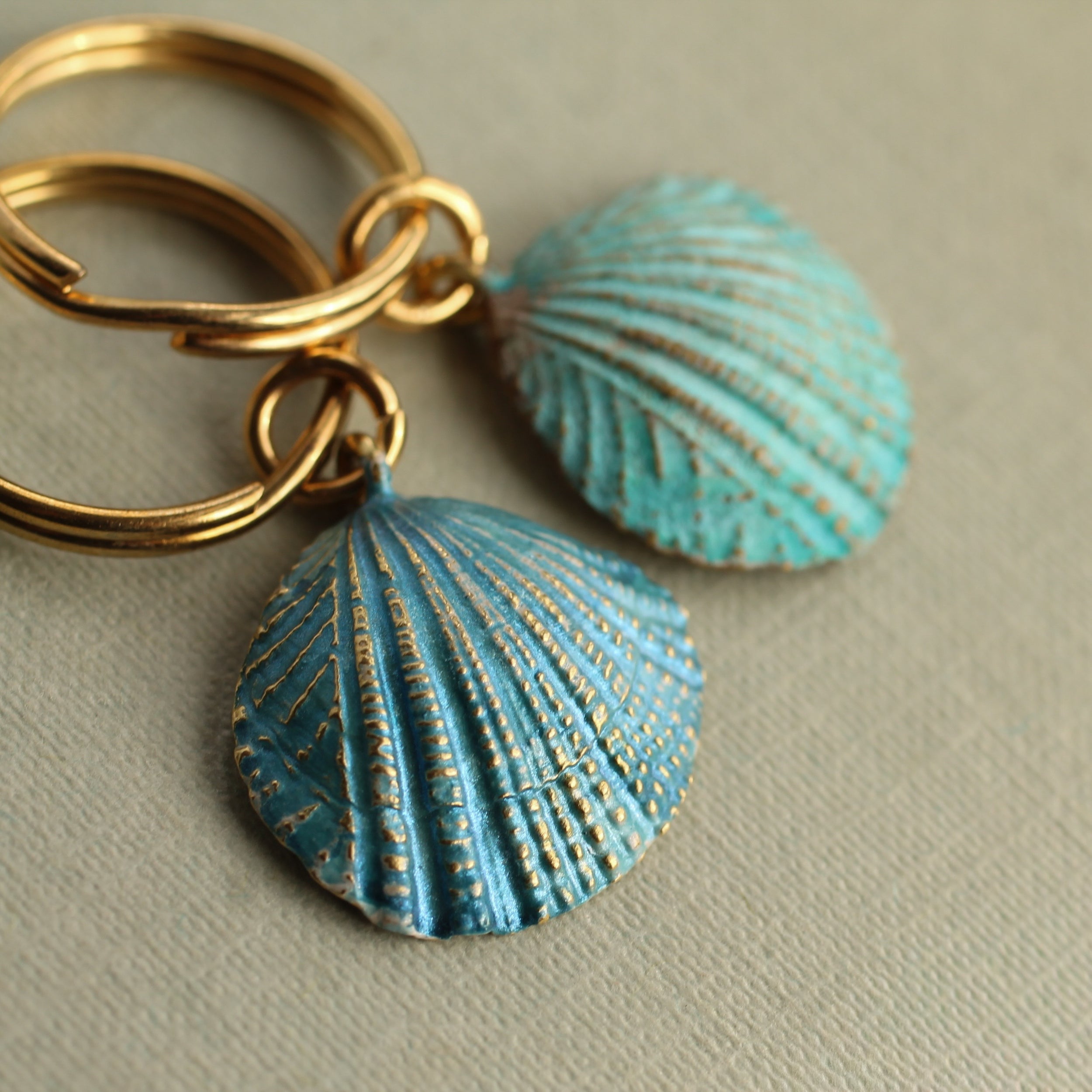 Seashell and Pearl Keyring (Medium)