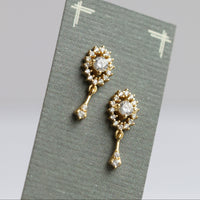 Tudor Queen Stud Earrings