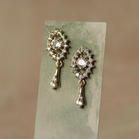 Tudor Queen Stud Earrings