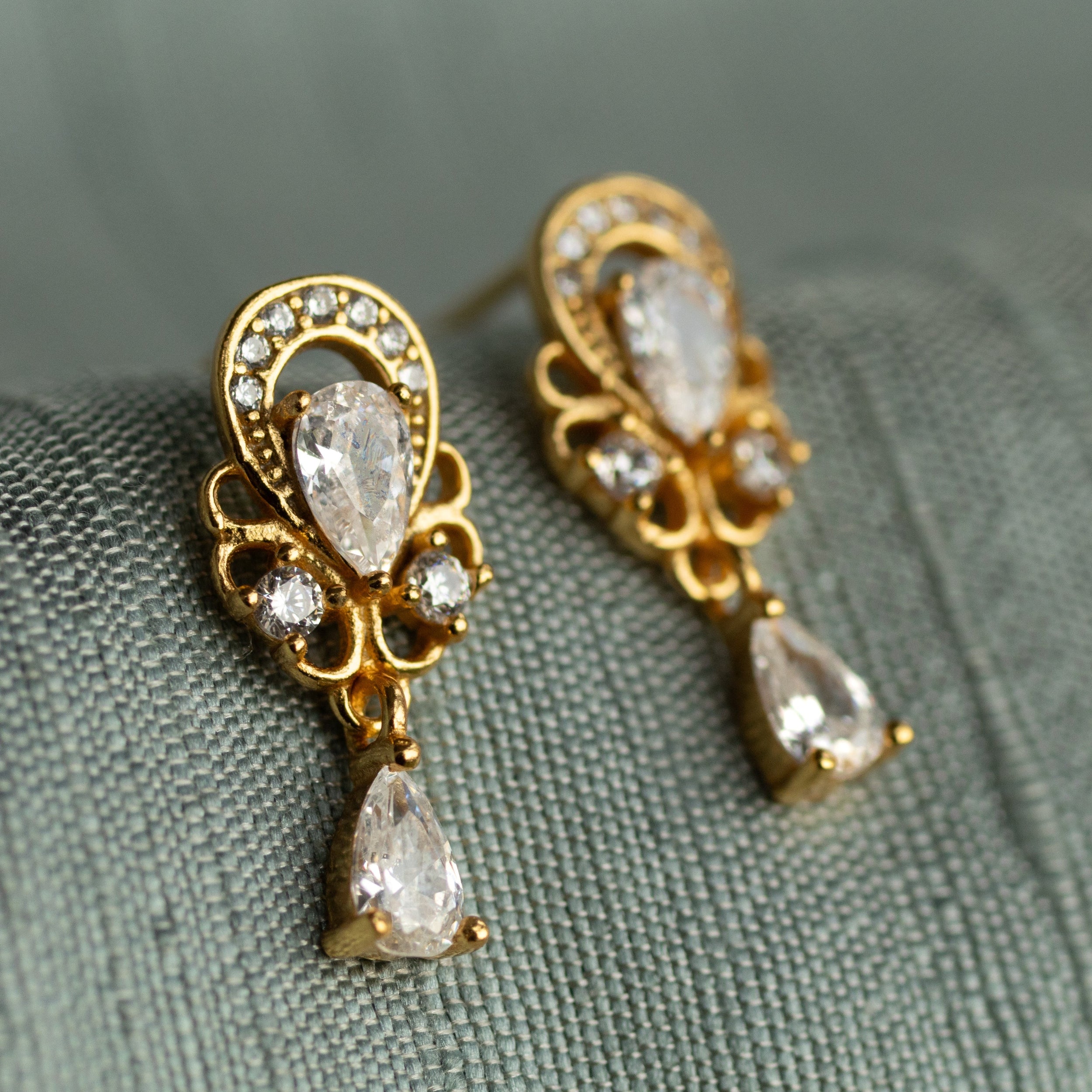 Versailles Victorian Stud Earrings