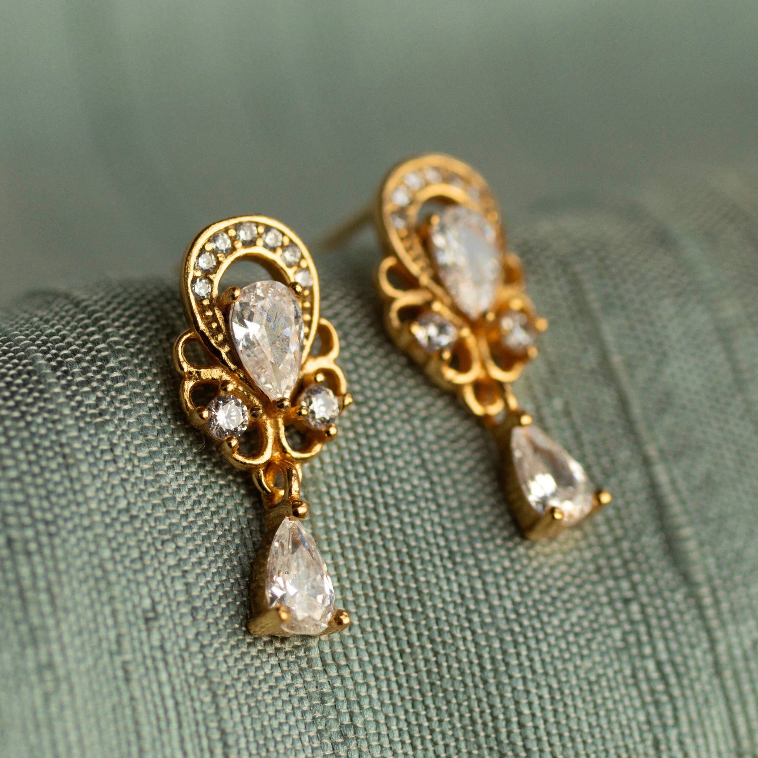 Versailles Victorian Stud Earrings