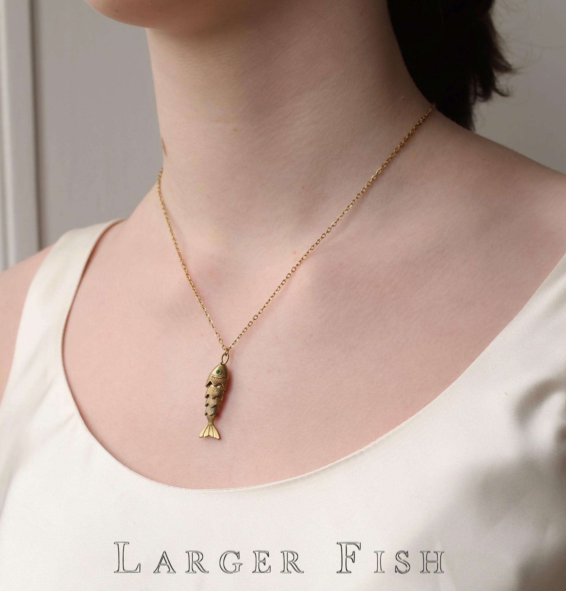 Vintage Articulated Moving Gold Fish Necklace - Necklaces