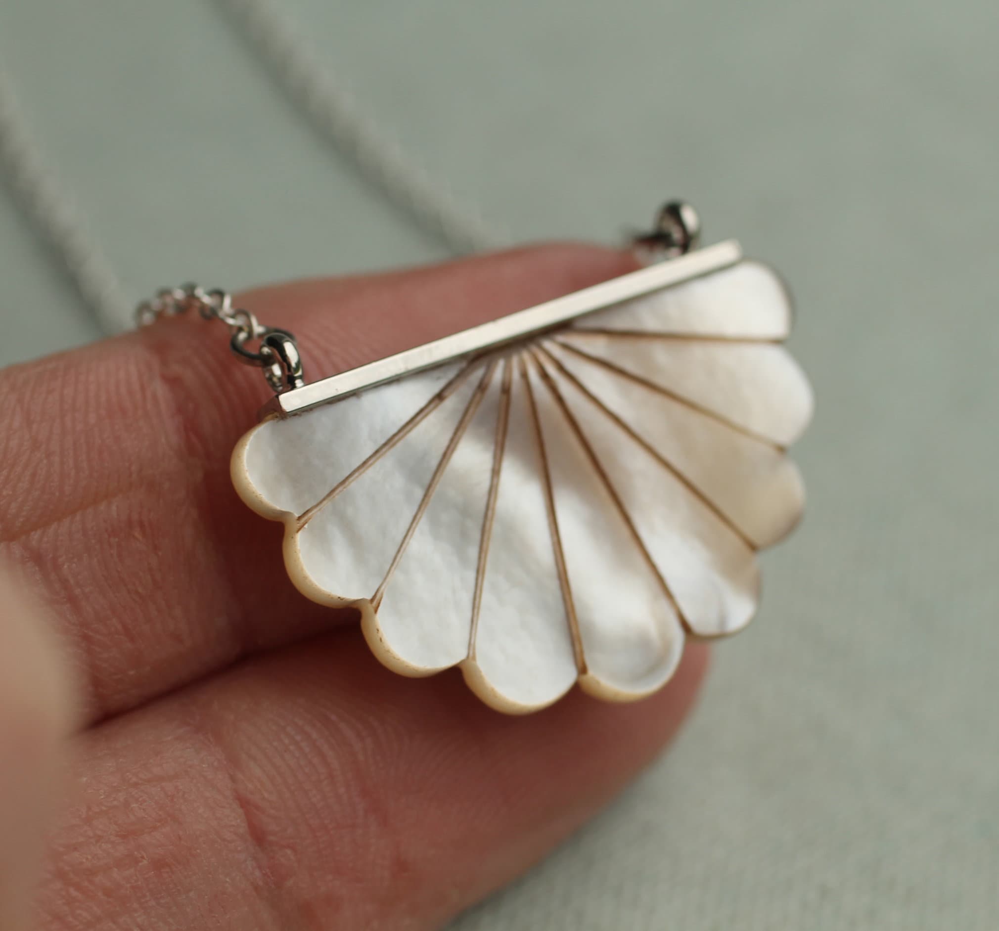 Art Deco Mother of Pearl Pendant Necklace